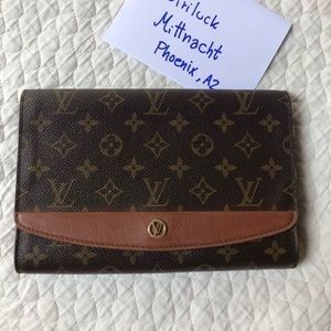 Louis Vuitton Bordeaux Clutch